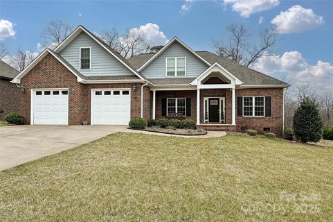 1467 Kensington Park Court sold home in Abernethy Park, Hickory, NC