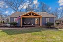 1334 Woodland Drive sold home in Charlotte, SC