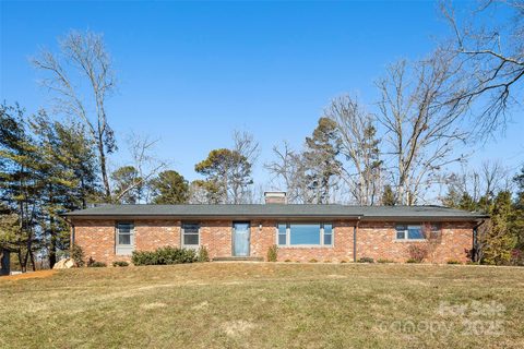 18 Oakwilde Drive