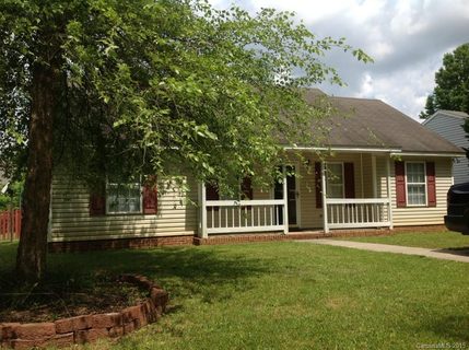 222 Mcfadden Street 11