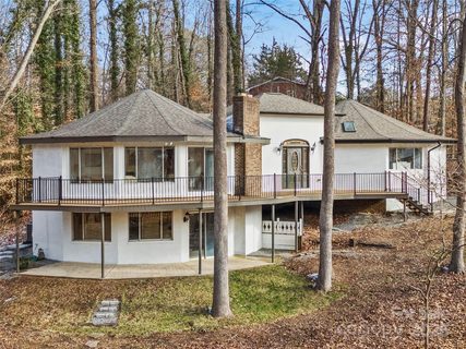 153 Heritage Place