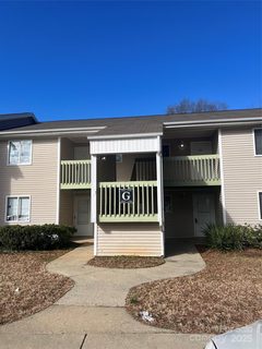 1706 Eagles Place G-101