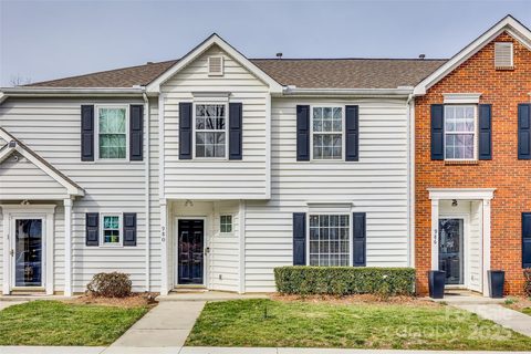980 Heritage Parkway sold townhome in Sheffield Pointe, Fort Mill, SC
