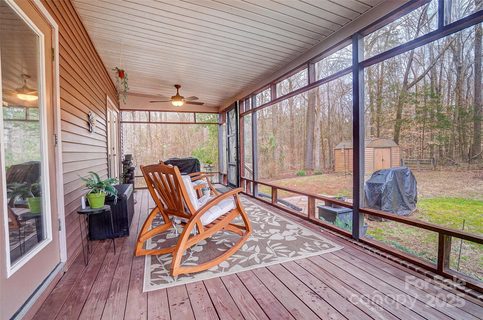8115 Kingsland Drive sold home in Kingsland, Waxhaw, NC