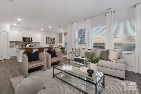3036 Ora Smith Road