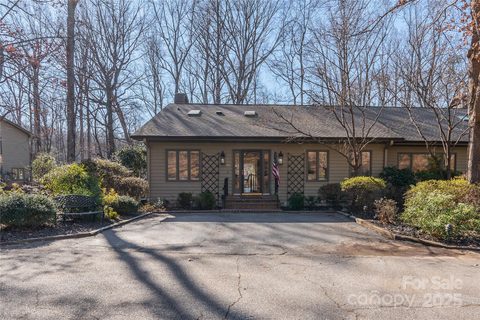 20 Hunting Country Trail sold home in Hunting Country Trails, Tryon, NC