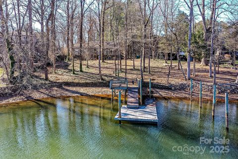 8163 Hope Drive sold home in Hickory Hills, Denver, NC