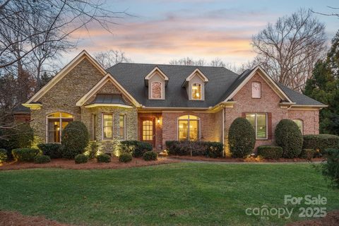1101 Churchill Downs Drive