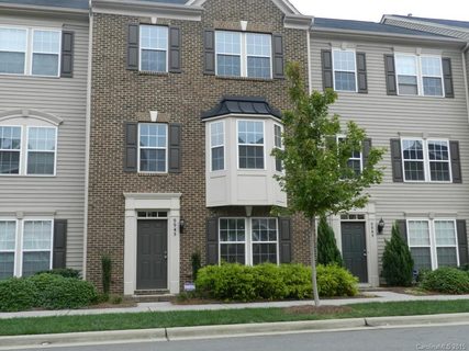 Previously sold for $186,000