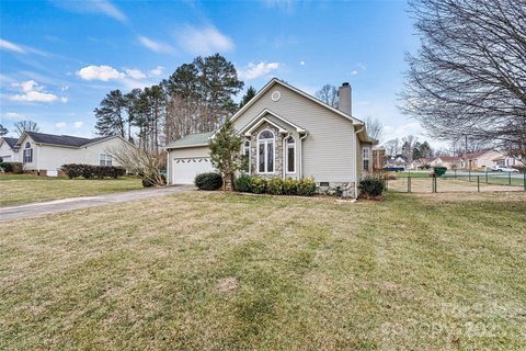 2363 24th Street Lane sold home in HAVENWOOD, Hickory, NC
