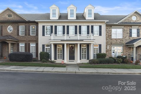 16908 Bridgewalk Drive sold home in The Gates at Bridgehampton, Charlotte, NC