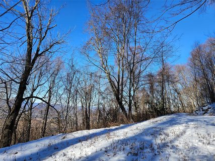 00 Marney S Vista Road active lot in Wolf Pen Meadows, Waynesville, NC