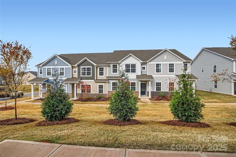 9859 Old Garden Circle