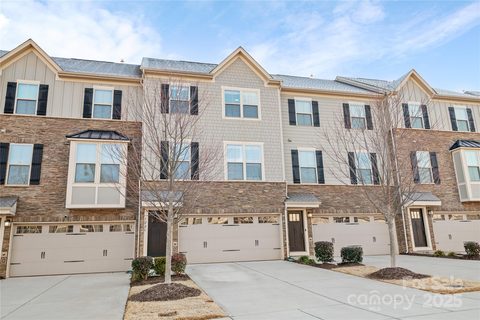122 Lanyard Drive C