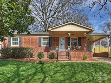 833 Montford Drive