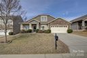 2001 Yellow Daisy Drive sold home in Matthews, SC