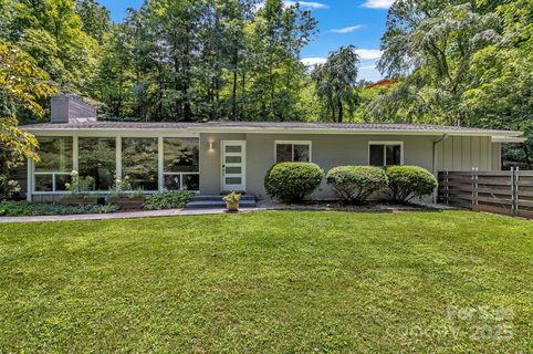 10 Brookwood Road