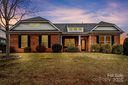 130 W Warfield Drive sold home in Mooresville, SC