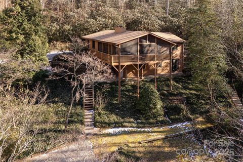 8 Priscilla Lane sold home in Pisgah Shadows, Penrose, NC