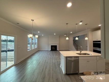 339 Miramar Drive 640
