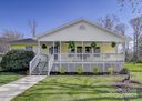 3 S Garden Drive sold home in Fletcher, SC