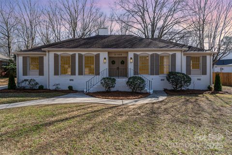 2100 Knickerbocker Drive