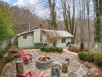 897 Dark Ridge Road sold home in Scotts Creek, Sylva, NC