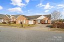 424 Huntington Woods Street sold home in Lenoir, SC