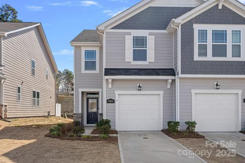 16022 Red Buckeye Lane