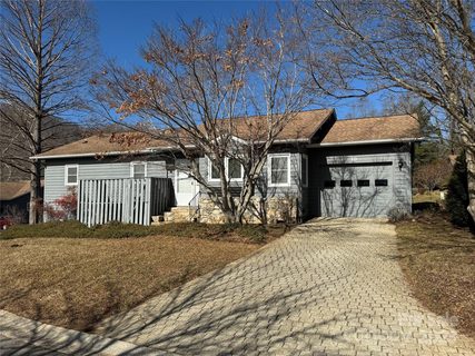 30 Larkspur Court B sold townhome in Hawthorne, Asheville, NC
