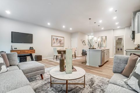 620 Cassidy Court