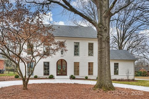 5300 Lansing Drive