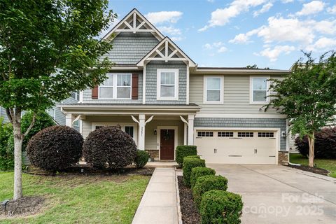 2201 Bluebell Way