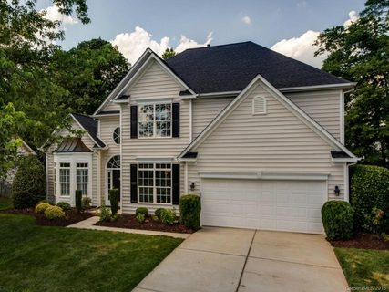 9229 Hickory Tree Lane sold home in Blakeney Heath - Fieldstone, Charlotte, NC