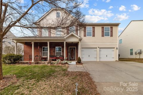 2415 Impatien Drive