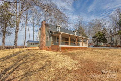 213 Redwood Drive sold home in Southwood Acres, Mocksville, NC