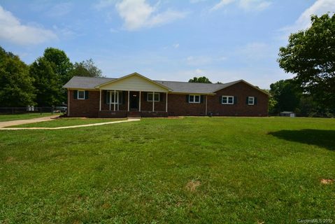 1511 Yorkston Drive