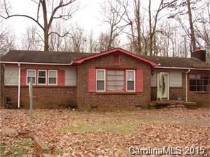 1302 Northwoods Drive
