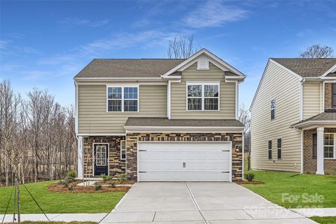 5725 Olive Beach Road sold home in Summerlyn Village, Kannapolis, NC