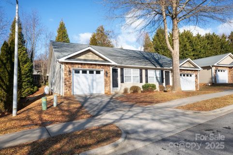 19 Kirby Road B sold townhome in Willow Creek Village, Asheville, NC