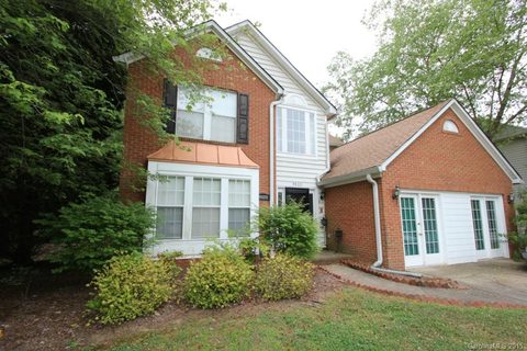 9620 Secretariat Drive sold home in Gaitwood, Charlotte, NC