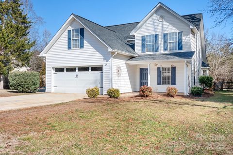 449 Doves Crest Court sold home in Oxford Hunt, Stanley, NC