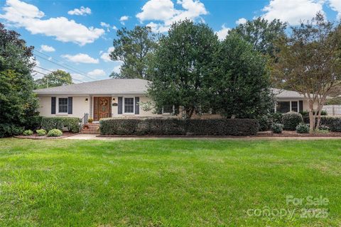 1101 S Wendover Road sold home in Wendover Hills, Charlotte, NC