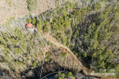 A home in Ivy River Bluffs