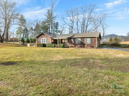 10 Shawn Drive sold home in Pencross Estates, Etowah, NC