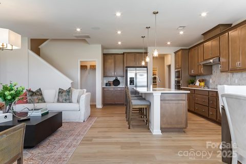 5911 Wetlands Alley sold townhome in Trellis At The Commons, Charlotte, NC