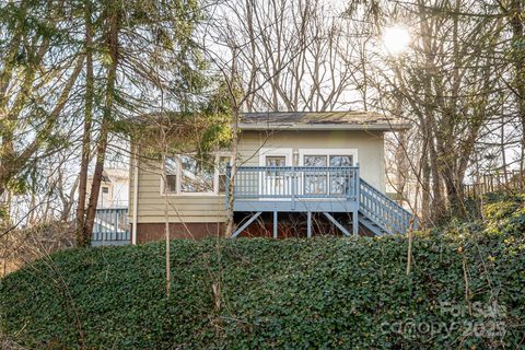 12 Parker Road sold home in Sayles Village, Asheville, NC