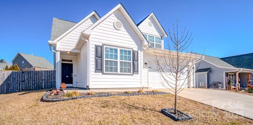 30 Lyndon Circle sold home in Hyde Park, Arden, NC