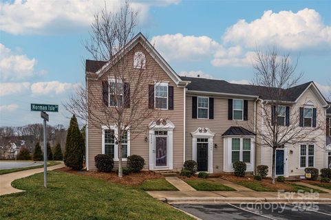 2692 Norman Isle Drive