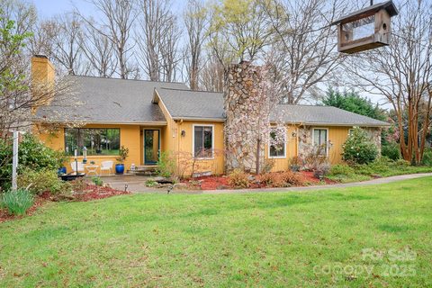 8133 Strawberry Lane